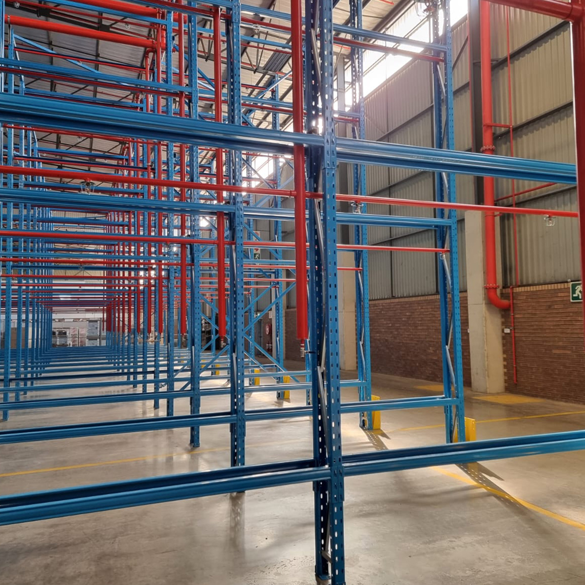 Overhead sprinkler installation